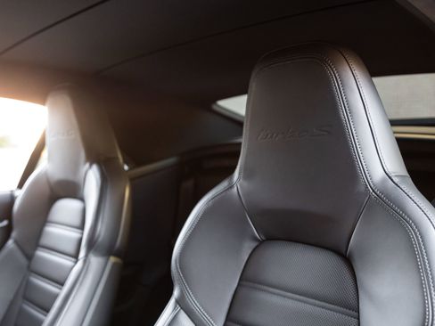 Certified 2022 Porsche 911 Turbo S image 25