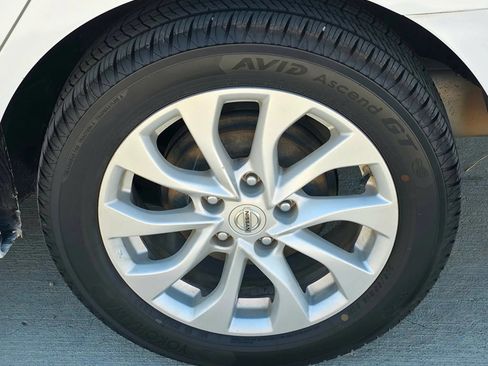 Used 2019 Nissan Sentra SV FWD image 31