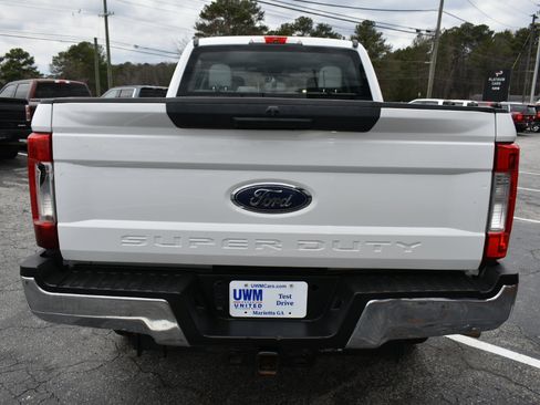 Used 2018 Ford F250 XL w/ Power Equipment Group image 7