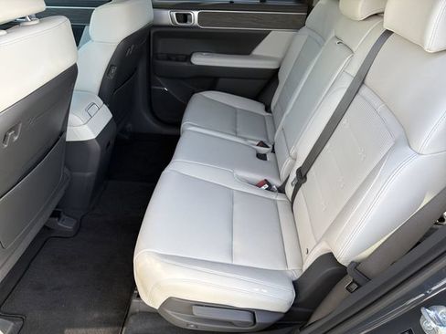 New 2026 Hyundai Santa Fe Limited FWD image 24