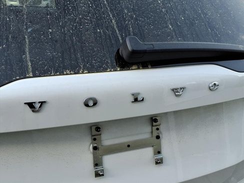 New 2026 Volvo XC90 B6 Plus w/ Protection Package Premier AWD/4WD image 5