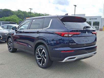 New 2025 Mitsubishi Outlander SE