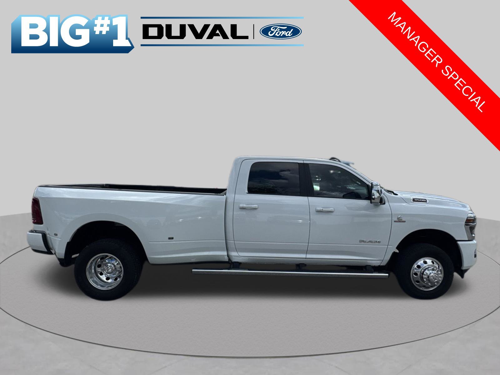Used 2026 RAM 3500 Laramie AWD/4WD image 6