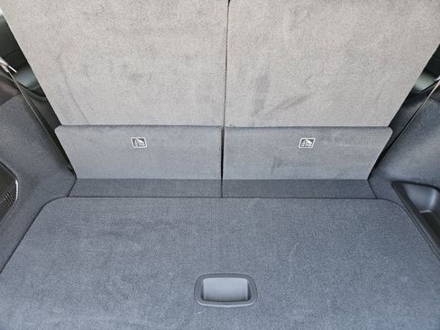 New 2026 Jeep Grand Cherokee L Summit w/ Obsidian Package image 31