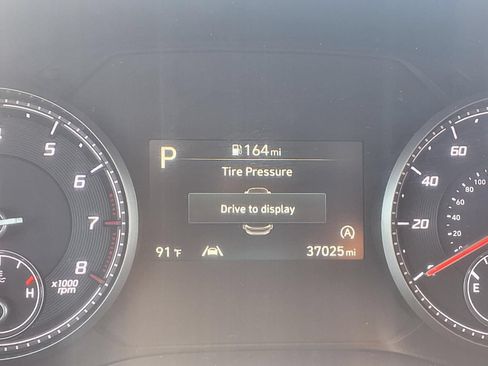 Used 2023 Hyundai Santa Fe SEL FWD image 11