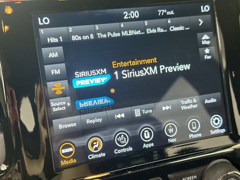 Used 2021 Jeep Grand Cherokee Laredo RWD image 29