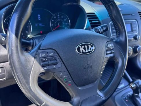Used 2015 Kia Forte EX FWD image 16