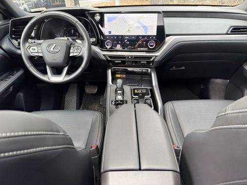 Used 2025 Lexus TX 350 AWD w/ Technology Package image 33