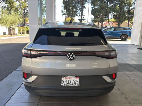 Certified 2023 Volkswagen ID.4 Pro RWD image 4