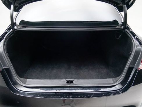 Used 2016 Chrysler 200 LX FWD image 12