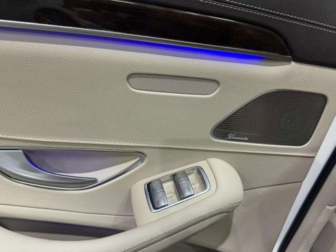 Used 2020 Mercedes-Benz S 450 Sedan image 18