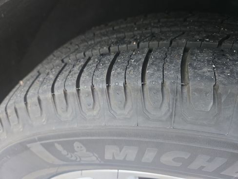 Certified 2021 Ford Escape SE image 29