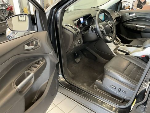 Used 2013 Ford Escape SEL image 9