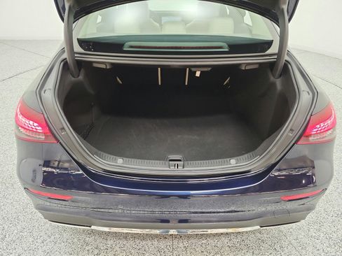 Certified 2022 Mercedes-Benz E 350 Sedan image 21
