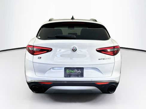 Used 2023 Alfa Romeo Stelvio Ti AWD/4WD image 7