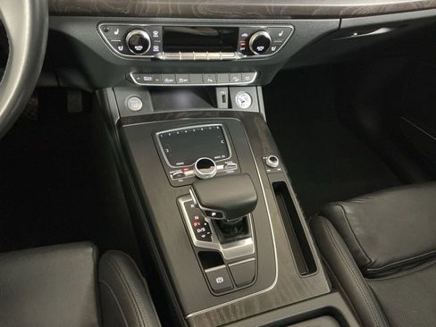 Used 2020 Audi Q5 2.0T Premium Plus w/ Premium Plus Package image 13