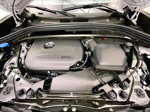 Used 2025 MINI Cooper Countryman S w/ Comfort Package Max image 8