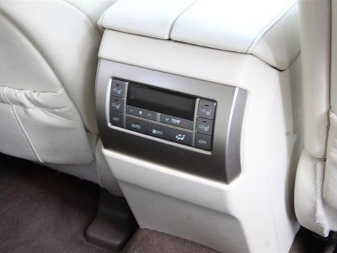 Used 2015 Lexus GX 460 Luxury image 18