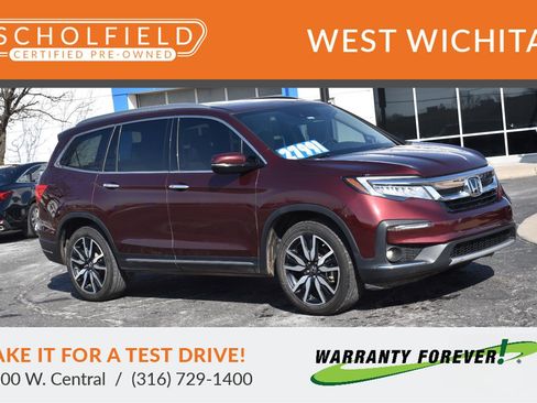 Used 2022 Honda Pilot Touring image 1