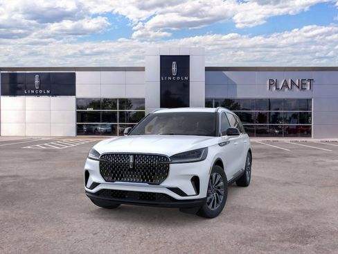 New 2026 Lincoln Aviator AWD image 2
