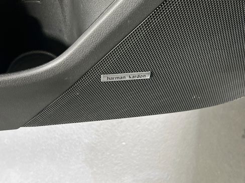 Used 2023 Subaru Crosstrek 2.5i Limited image 19