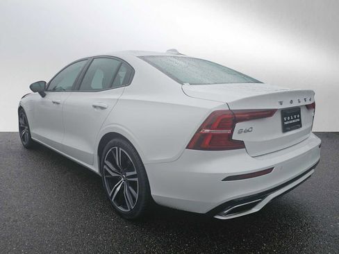 Certified 2022 Volvo S60 T8 R-Design Expression w/ Premium Package AWD/4WD image 6