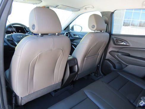 New 2026 Chevrolet Trax ACTIV w/ Driver Confidence Package image 21