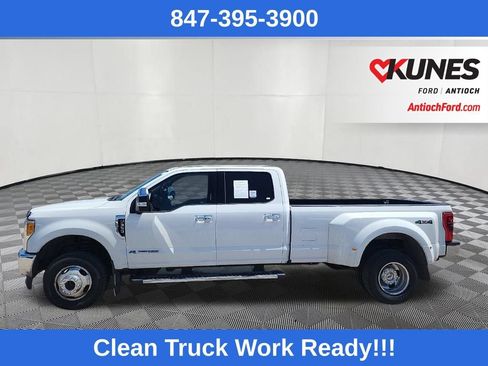 Used 2017 Ford F350 Lariat w/ Lariat Ultimate Package AWD/4WD image 4