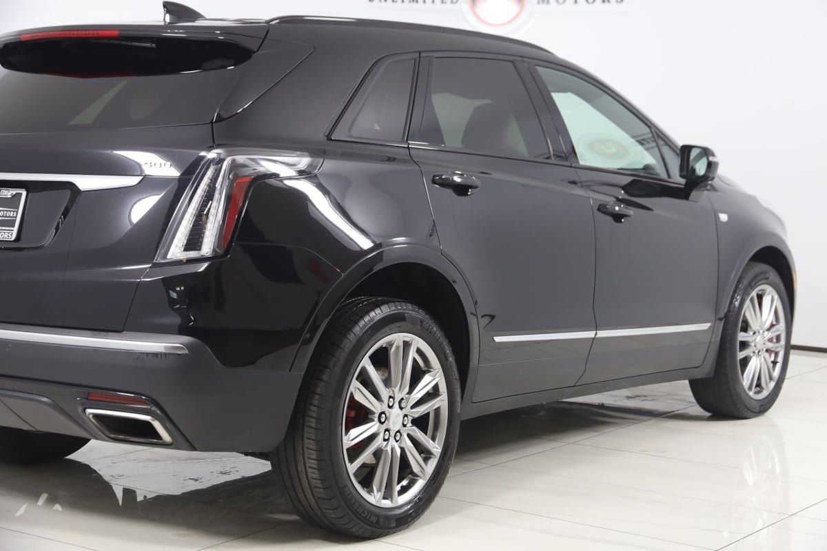 Used 2023 Cadillac XT5 Sportv w/ LPO, Floor Liner Package AWD/4WD image 46