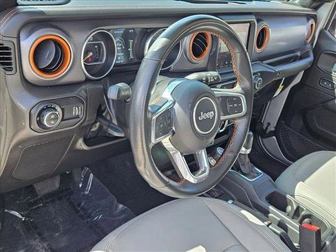 Used 2023 Jeep Gladiator Mojave w/ Trailer Tow Package AWD/4WD image 10