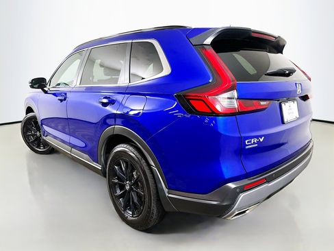 Certified 2025 Honda CR-V Sport-L image 5