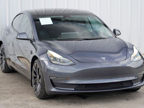 Used 2022 Tesla Model 3 Performance image 54