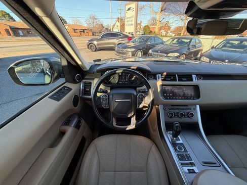 Used 2017 Land Rover Range Rover Sport HSE AWD/4WD image 38