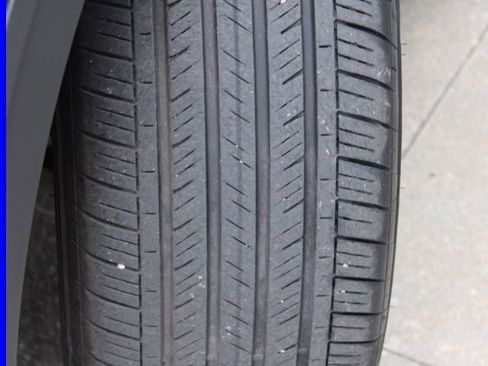 Used 2023 Volkswagen Atlas SEL R-Line image 15