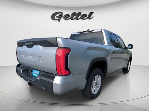 Used 2024 Toyota Tundra SR5 w/ SR5 Convenience Package AWD/4WD image 9