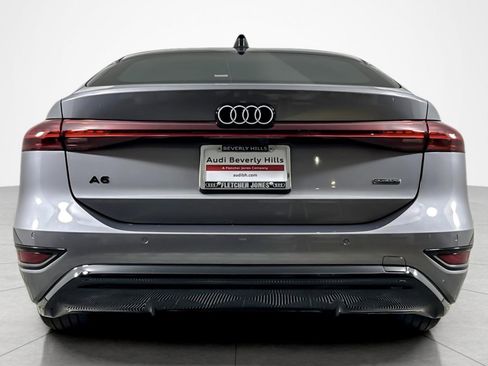 Used 2025 Audi A6 e-tron Premium w/ Convenience Package image 4