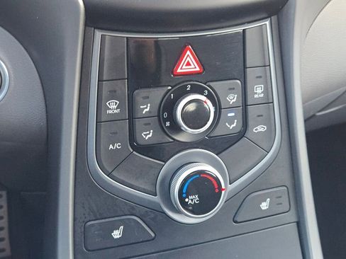 Used 2014 Hyundai Elantra Sport image 25
