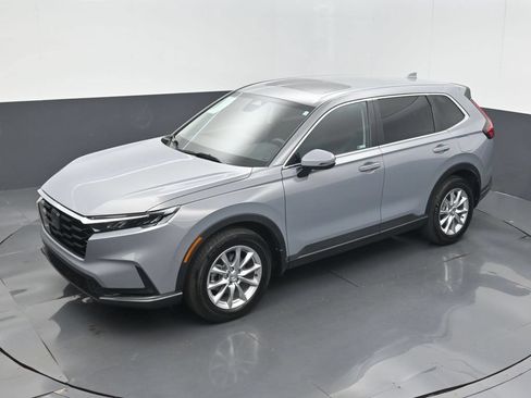 Certified 2026 Honda CR-V EX image 9
