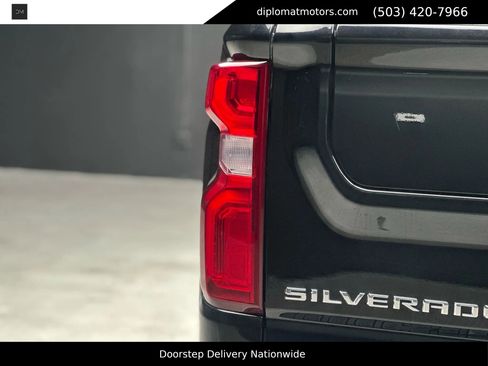 Used 2022 Chevrolet Silverado 2500 High Country w/ Z71 Off-Road Package image 14