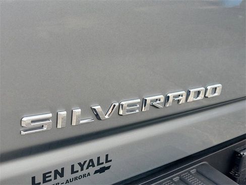 Used 2024 Chevrolet Silverado 3500 High Country w/ Technology Package image 13