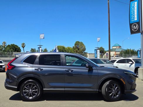 Used 2026 Honda CR-V EX-L image 8