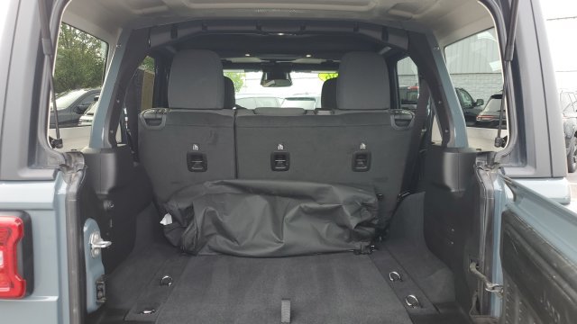 Used 2026 Jeep Wrangler Unlimited Rubicon AWD/4WD image 22