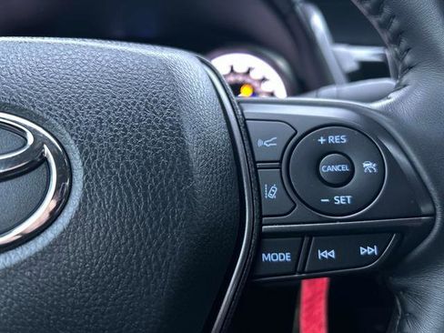 Used 2023 Toyota Camry SE image 23