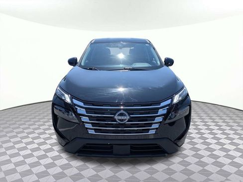 Used 2025 Nissan Rogue SV image 8