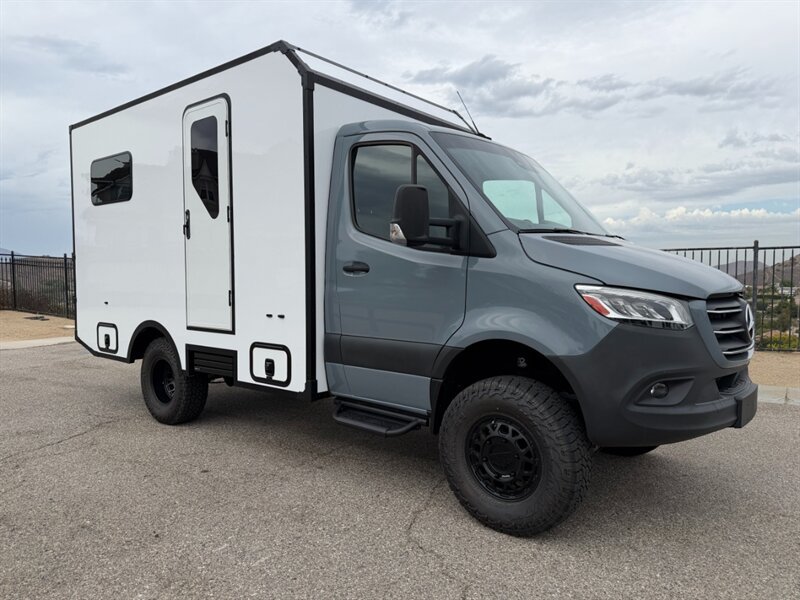 Used 2024 Mercedes-Benz Sprinter 3500 image 1