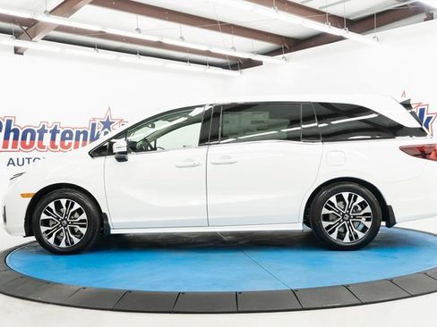 New 2026 Honda Odyssey Elite image 5