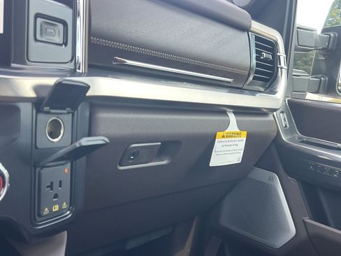 New 2026 Ford F250 King Ranch w/ Chrome Package AWD/4WD image 9