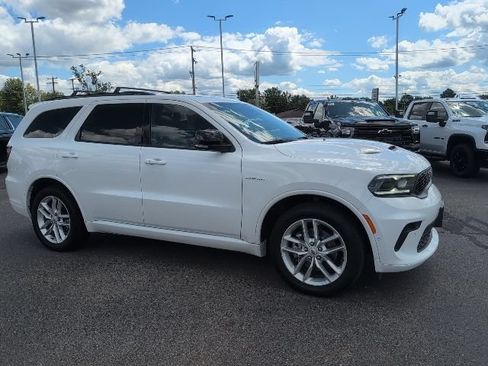 Used 2025 Dodge Durango R/T AWD/4WD image 10