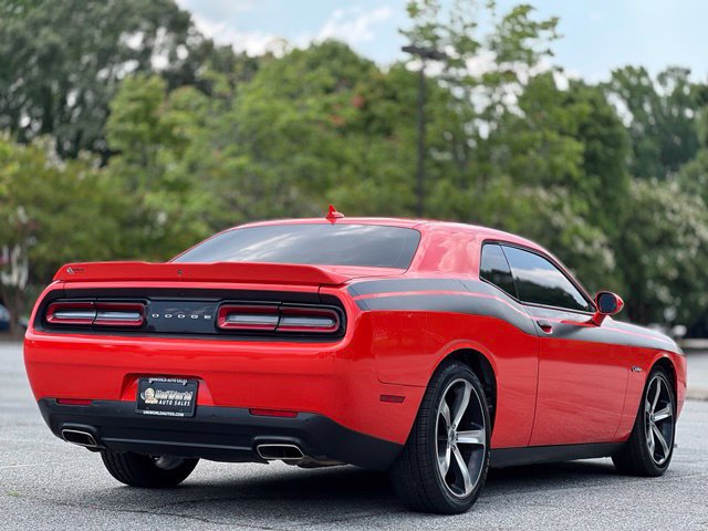 Used 2019 Dodge Challenger GT w/ Plus Package RWD image 5
