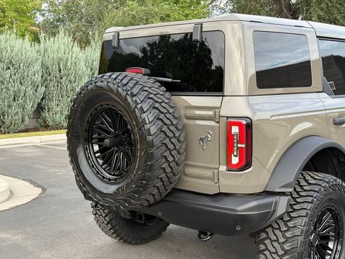 Used 2025 Ford Bronco Badlands AWD/4WD image 10